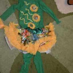 Нарядный костюм на девочку р.100-110