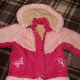 костюм зимний куртка и комбинезон