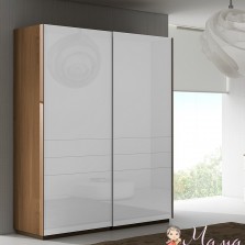 Шкафы для одежды