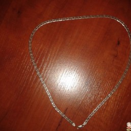  продам серебряную цепочку