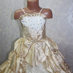 Платье нарядное