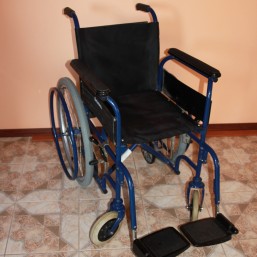 Инвалидная коляска