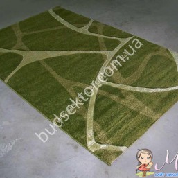 Зелено-стартовый ковер