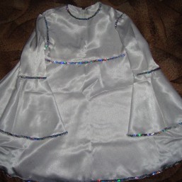 Платье нарядное.