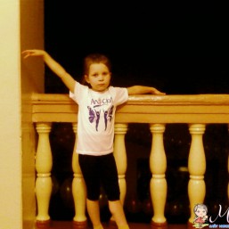 футболка Алиски