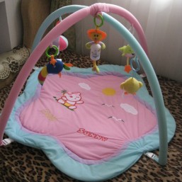 Детский развивающий коврик Cary Bear