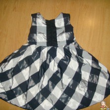 нарядное платье! на 1,5 - 2 годика!