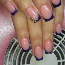 Наращивание ноготков...