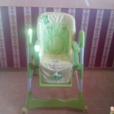 Стульчик для кормления для детей от 6 месяцевм.