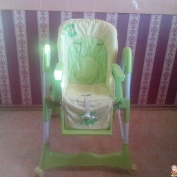 Стульчик для кормления для детей от 6 месяцевм.