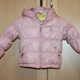 Фирменная курточка-пуховик  Benetton 