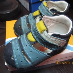 Босоножки Minimen 17 р.