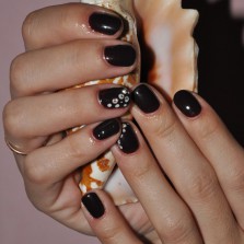  гель-лак, shellac (CND), маникюр, педикюр,коррекция и покраска бровей