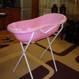 Ванночка с подставкй