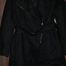 Новое плащ - пальто.