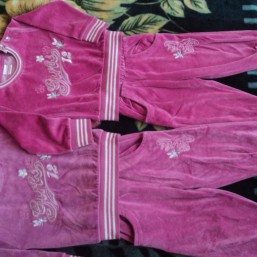 костюмчик  велюровый