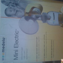 молокоотсос электрический medela Швейцария 600