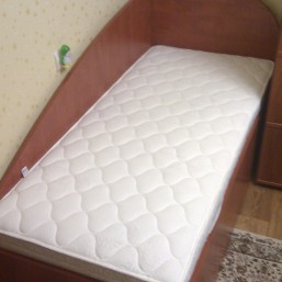 Продам детскую кровать