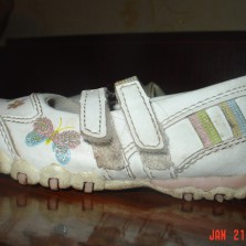 обувь для мальчика и для девочки