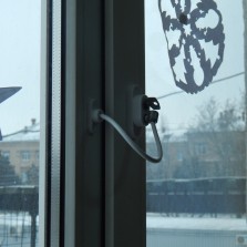 Защита на окна от выпадения детей