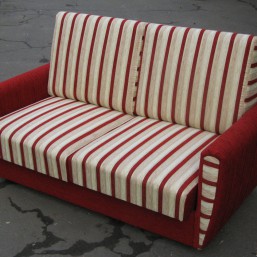 перетяжка мягкой мебели