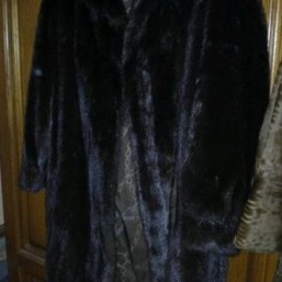 Норковая шуба. Размер 50-52. Натуральный мех - норка. 