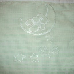 защита на кроватку,ходунки,стул для кормления