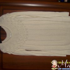 Свитер белый