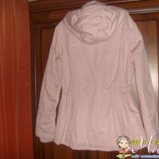 Куртка кораловорозовоя с капюшоном