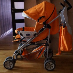 Коляска Chicco