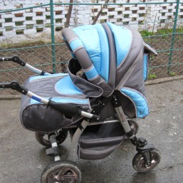 Коляска детская 