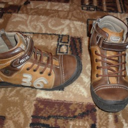 ОРТОПЕДИЧЕСКИЕ  ДЕМИ БОТИНКИ  PERLINA