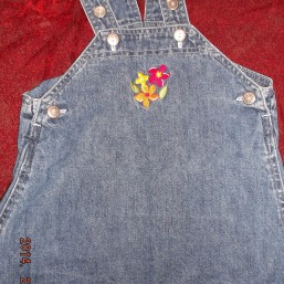 РАСПРОДАЖА наших платьев.