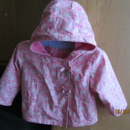 куртка для девочки 3- 6 месяцев 