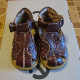 босоножки кожаные