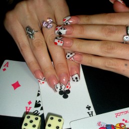 НОГОТКИ И РЕСНИЧКИ  в 