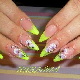 коррекция ногтей -  исправление  не качественной работы 