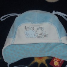 Весенняя шапочка Лаки 42р Дембохаус