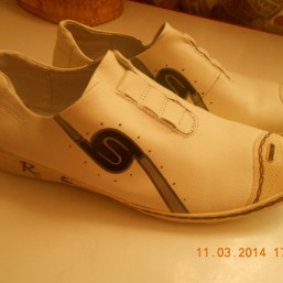 Спортивные туфли  COMFORT