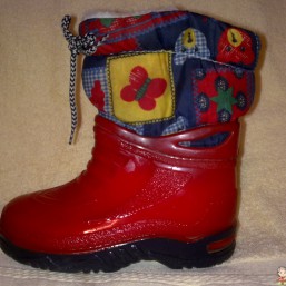 РЕЗИНОВЫЕ САПОЖКИ