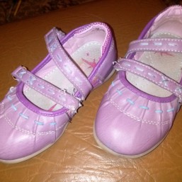 Обувь для девлчки