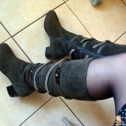 Сапоги демисезон 36 р. 