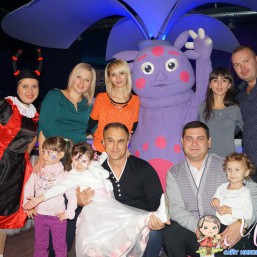 Мила и Лунтик