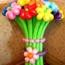 Букет разноцветных ромашек