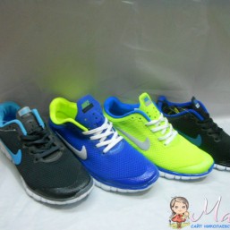 Женские кроссовки Nike Free Run 3.0