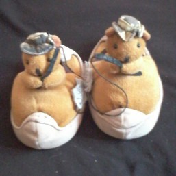 Обувь разная. дёшего