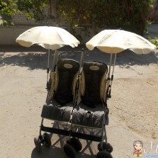 суперлегкая коляска-трость для двойни Maclaren