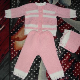 Вязанный костюмчик