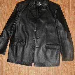 кожаный пиджак (лайка)