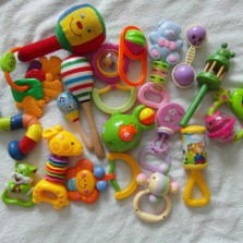 Расспродажа! Погремушки, кубики мягкие....